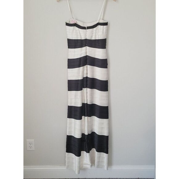 BCBGMAXAZRIA Strapless Tiered Dress in Black & White Size 2 - Picture 6 of 11